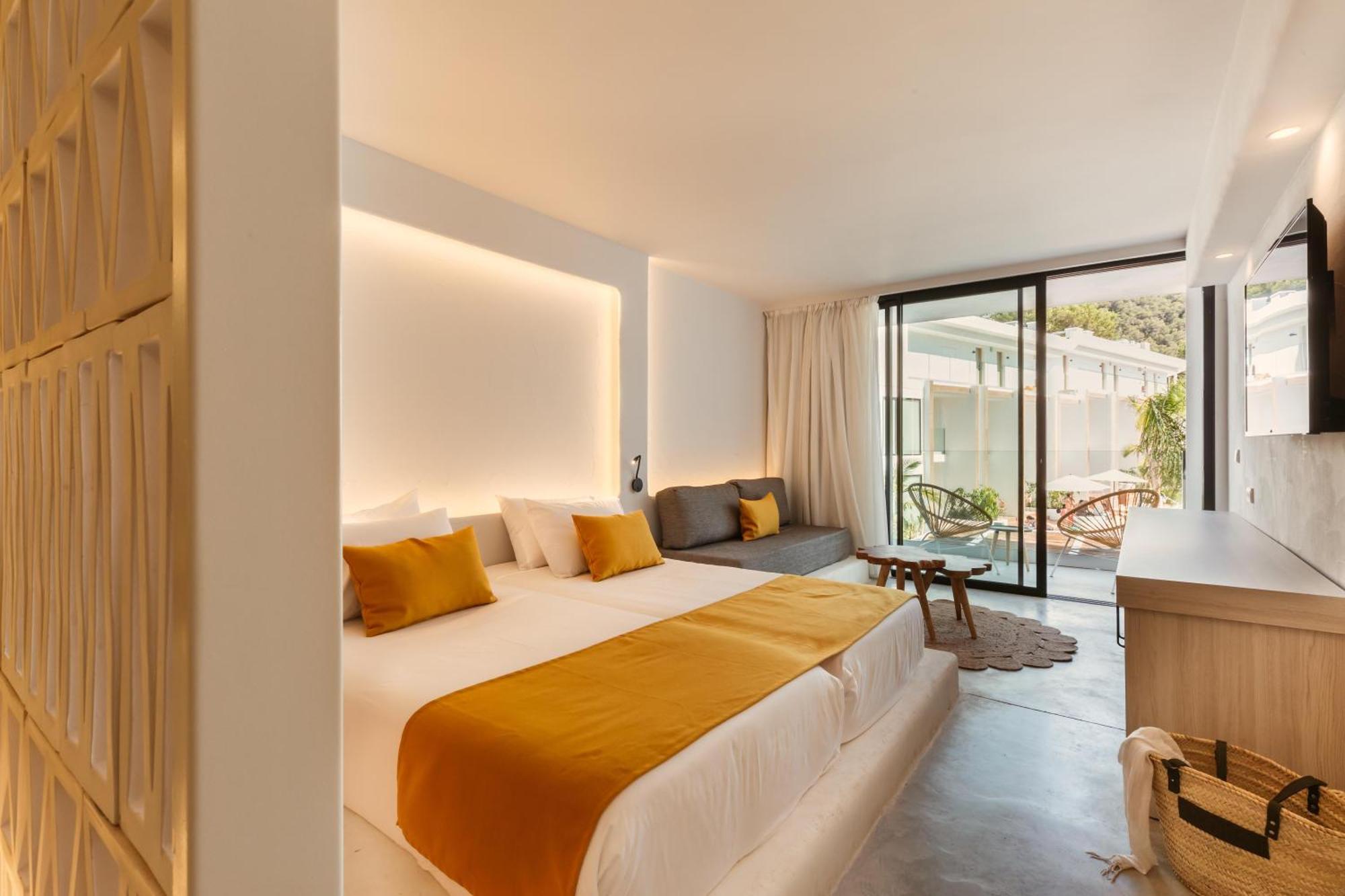 Nativo Hotel Ibiza Santa Eularia des Riu Zewnętrze zdjęcie